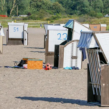 Schatzkiste 7 - Dorf 4 Vakantiehuis *